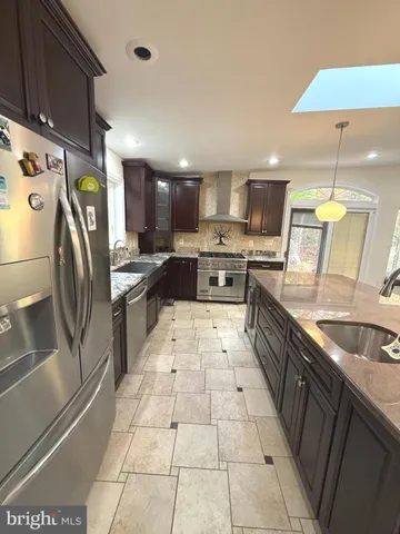 $1,600,000 | 11512 Le Havre Drive, Potomac, MD 20854