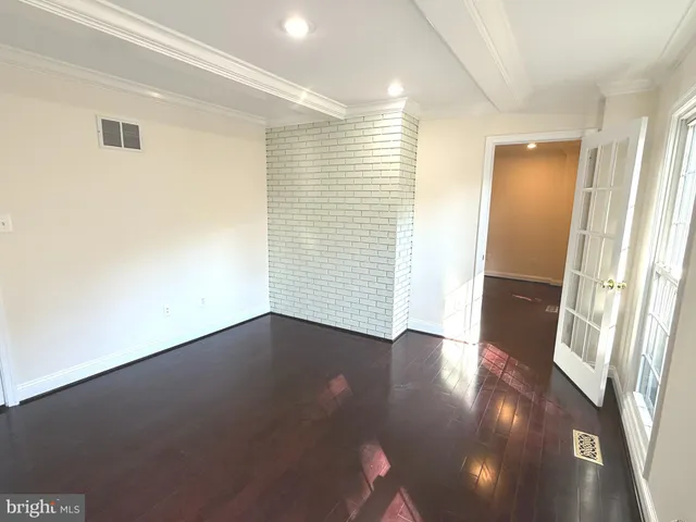 $1,600,000 | 11512 Le Havre Drive, Potomac, MD 20854