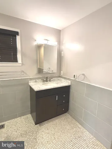 $1,600,000 | 11512 Le Havre Drive, Potomac, MD 20854