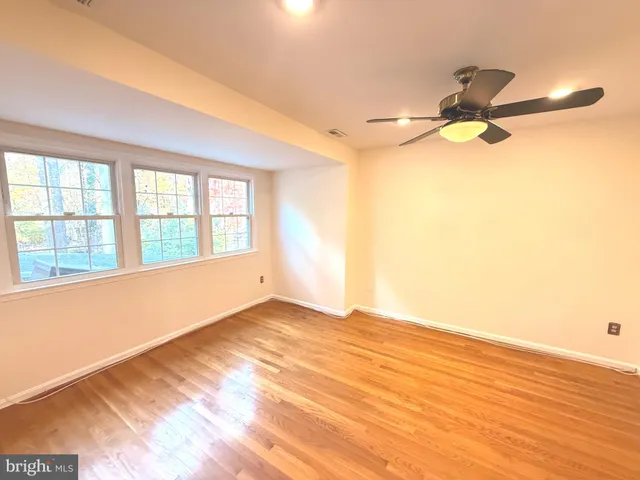 $1,600,000 | 11512 Le Havre Drive, Potomac, MD 20854