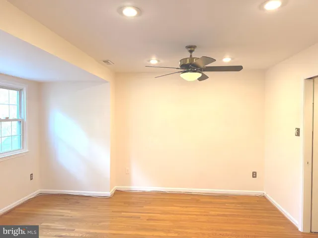 $1,600,000 | 11512 Le Havre Drive, Potomac, MD 20854