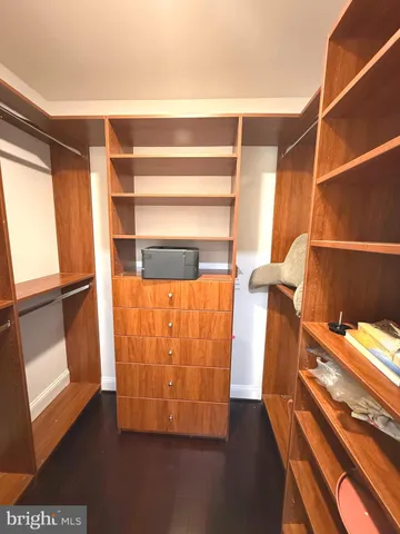 $1,600,000 | 11512 Le Havre Drive, Potomac, MD 20854