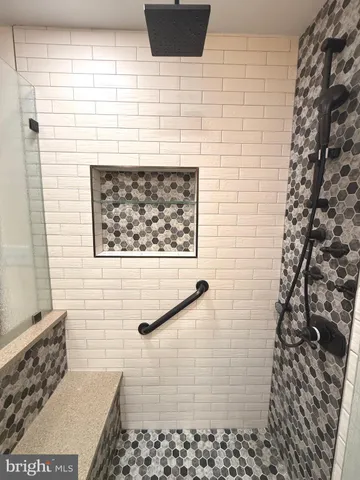 $1,600,000 | 11512 Le Havre Drive, Potomac, MD 20854