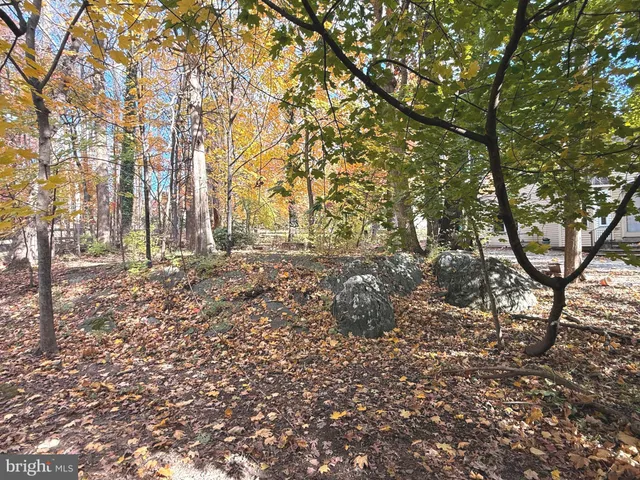 $1,600,000 | 11512 Le Havre Drive, Potomac, MD 20854