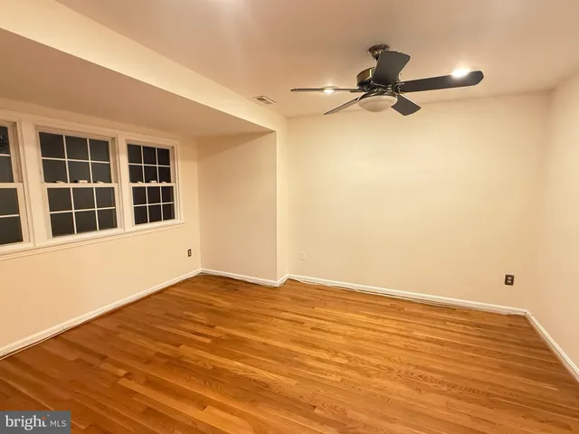 $1,600,000 | 11512 Le Havre Drive, Potomac, MD 20854