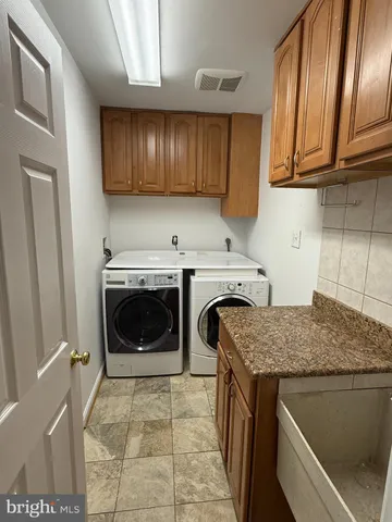 $1,600,000 | 11512 Le Havre Drive, Potomac, MD 20854