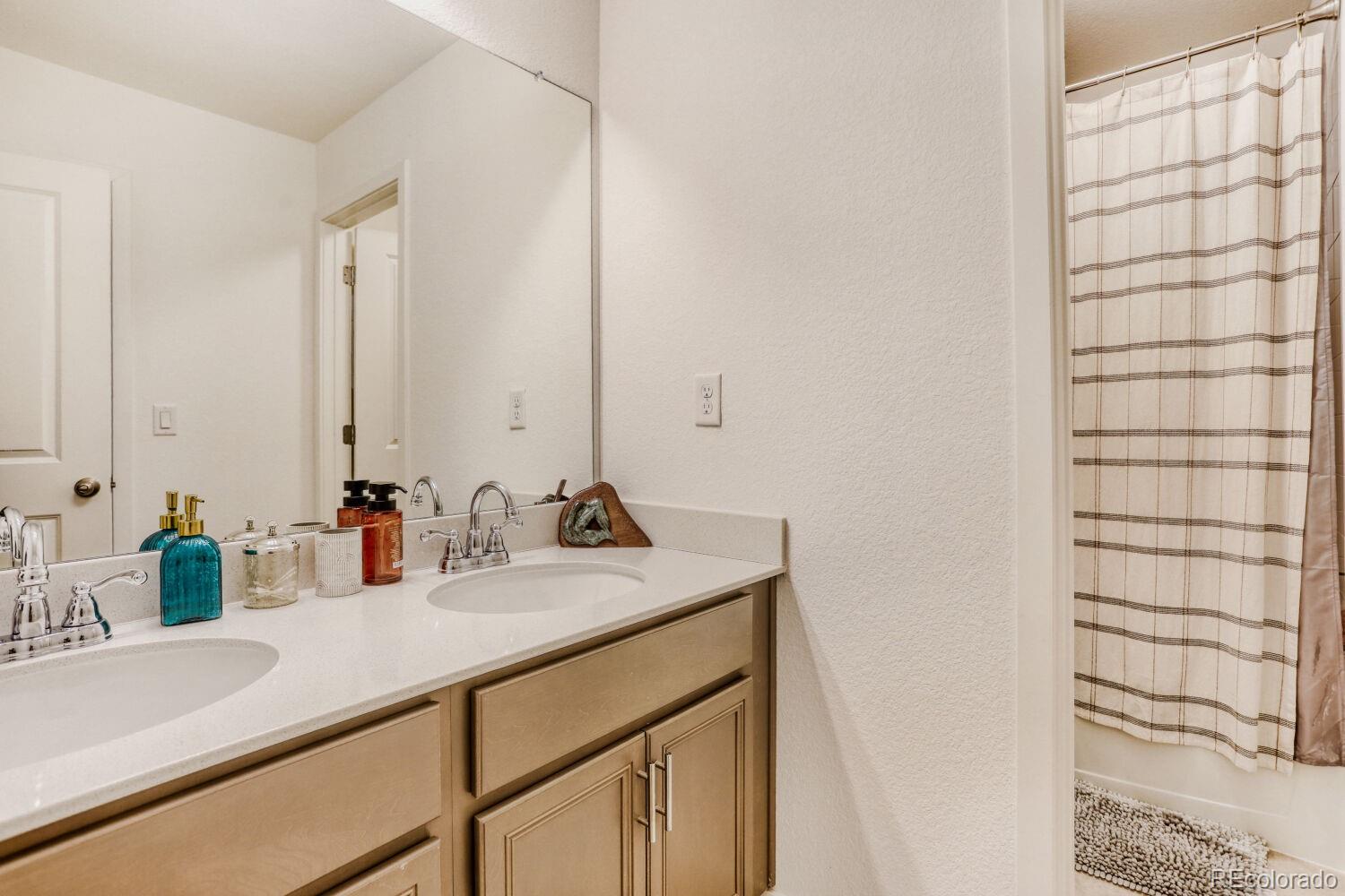 8397 Mount Ouray Road Littleton, CO 80125 - Photo 20 of 34