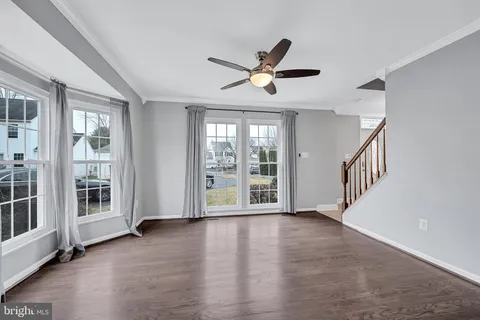 $749,500 | 21319 Emerald Drive, Germantown, MD 20876