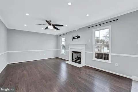 $749,500 | 21319 Emerald Drive, Germantown, MD 20876