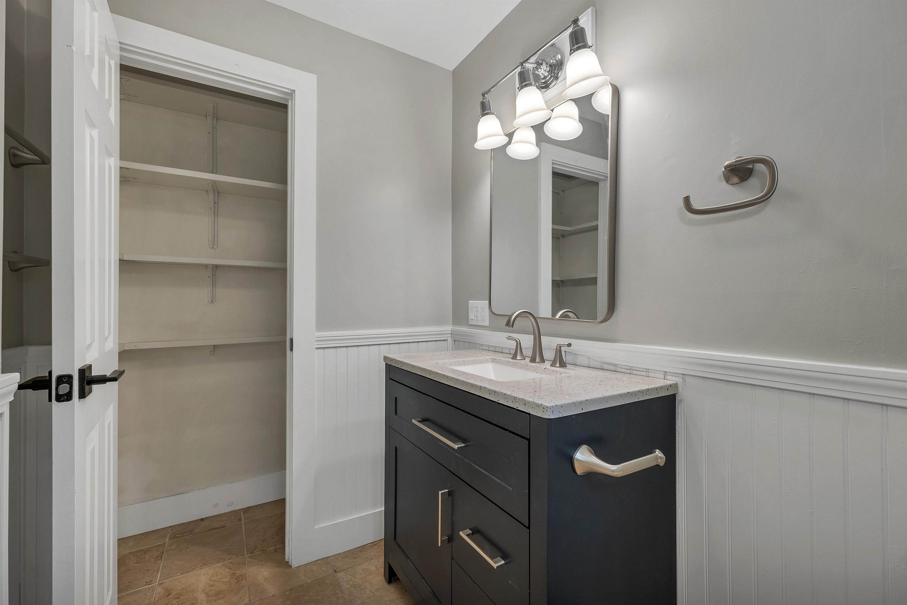 13 Pasture Lane Lebanon, NH 03784 - Photo 11 of 41