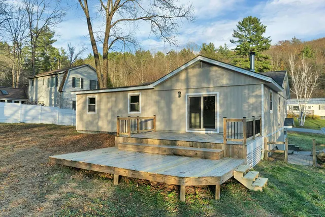 $639,700 | 13 Pasture Lane, Lebanon, NH 03784