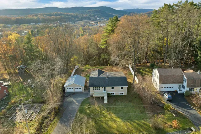 $639,700 | 13 Pasture Lane, Lebanon, NH 03784