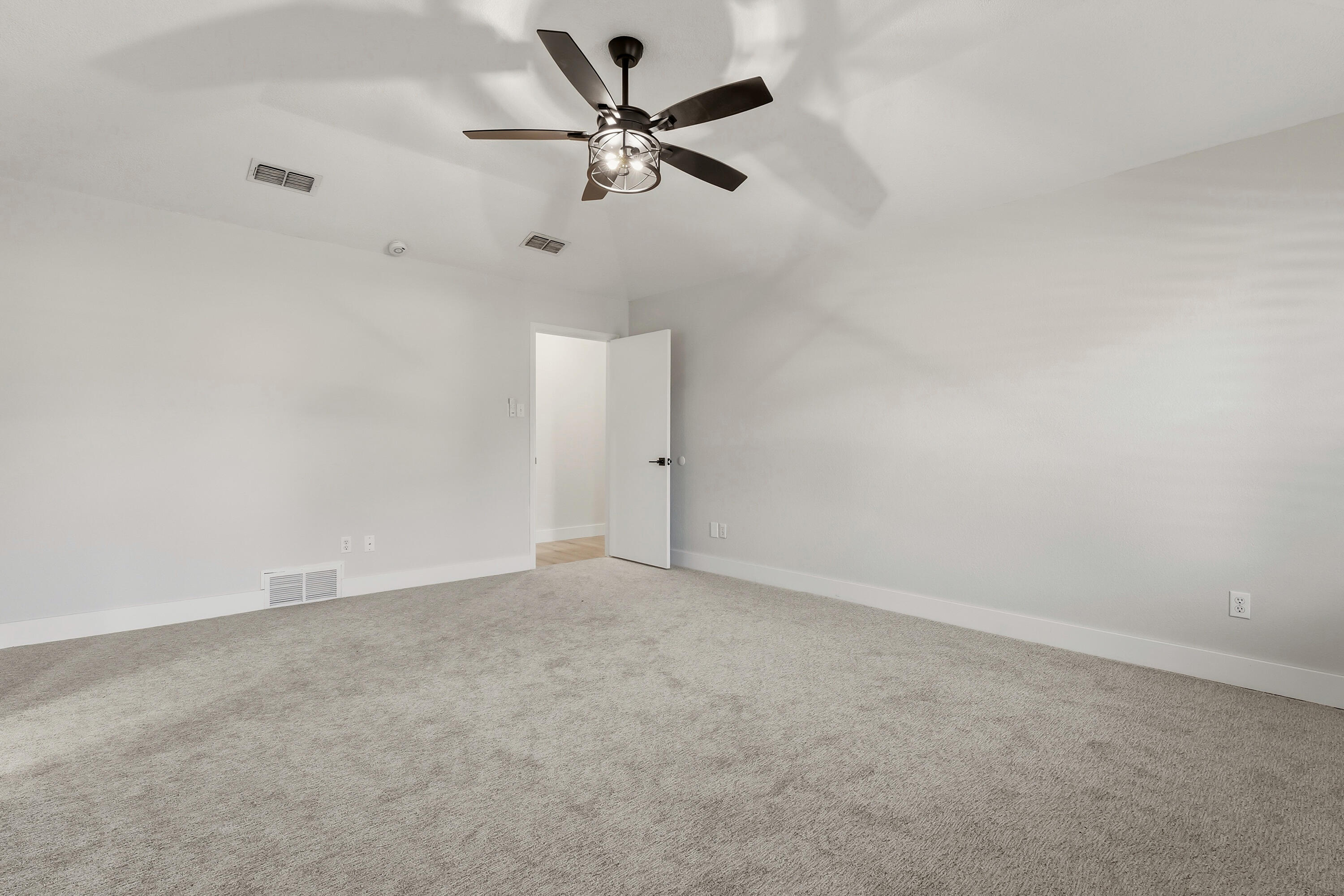 5002 94th Street Lubbock, TX 79424 - Photo 23 of 30