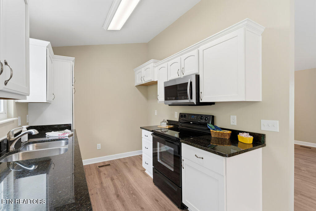 7601 Ashcroft Way Powell, TN 37849 - Photo 20 of 34 DSC02849