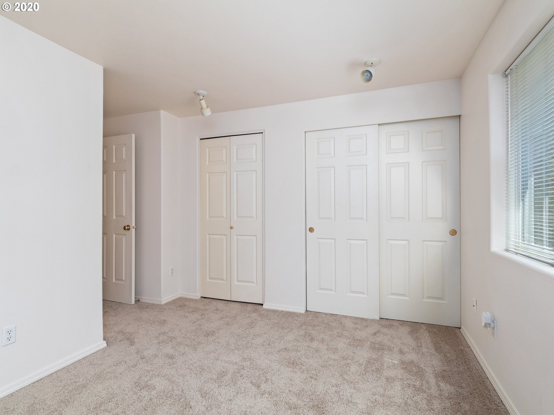 14407 Southwest Barrows Road Beaverton, OR 97007 - Photo 12 of 22 Gallery Image 12