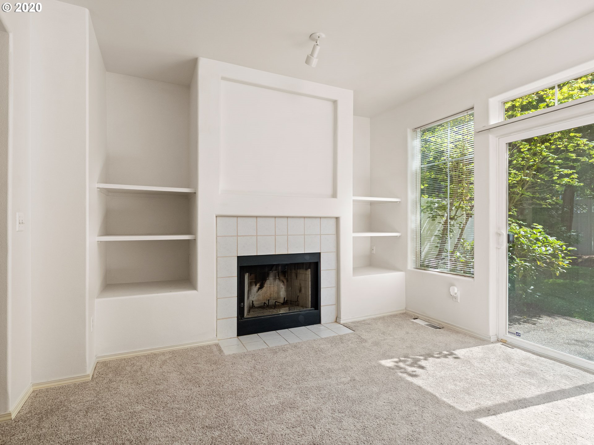 14407 Southwest Barrows Road Beaverton, OR 97007 - Photo 5 of 22 Gallery Image 5