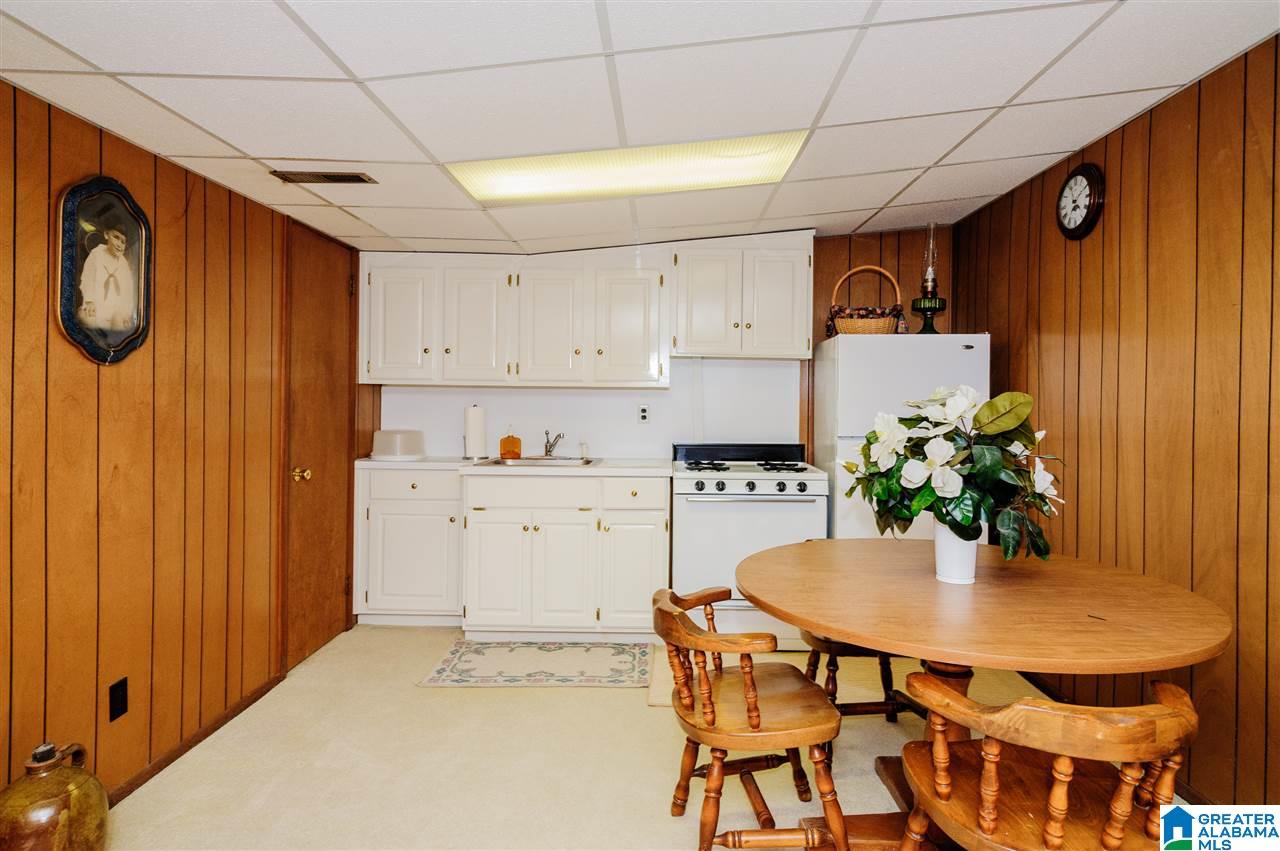 1329 Sumar Road Birmingham, AL 35213 - Photo 30 of 34