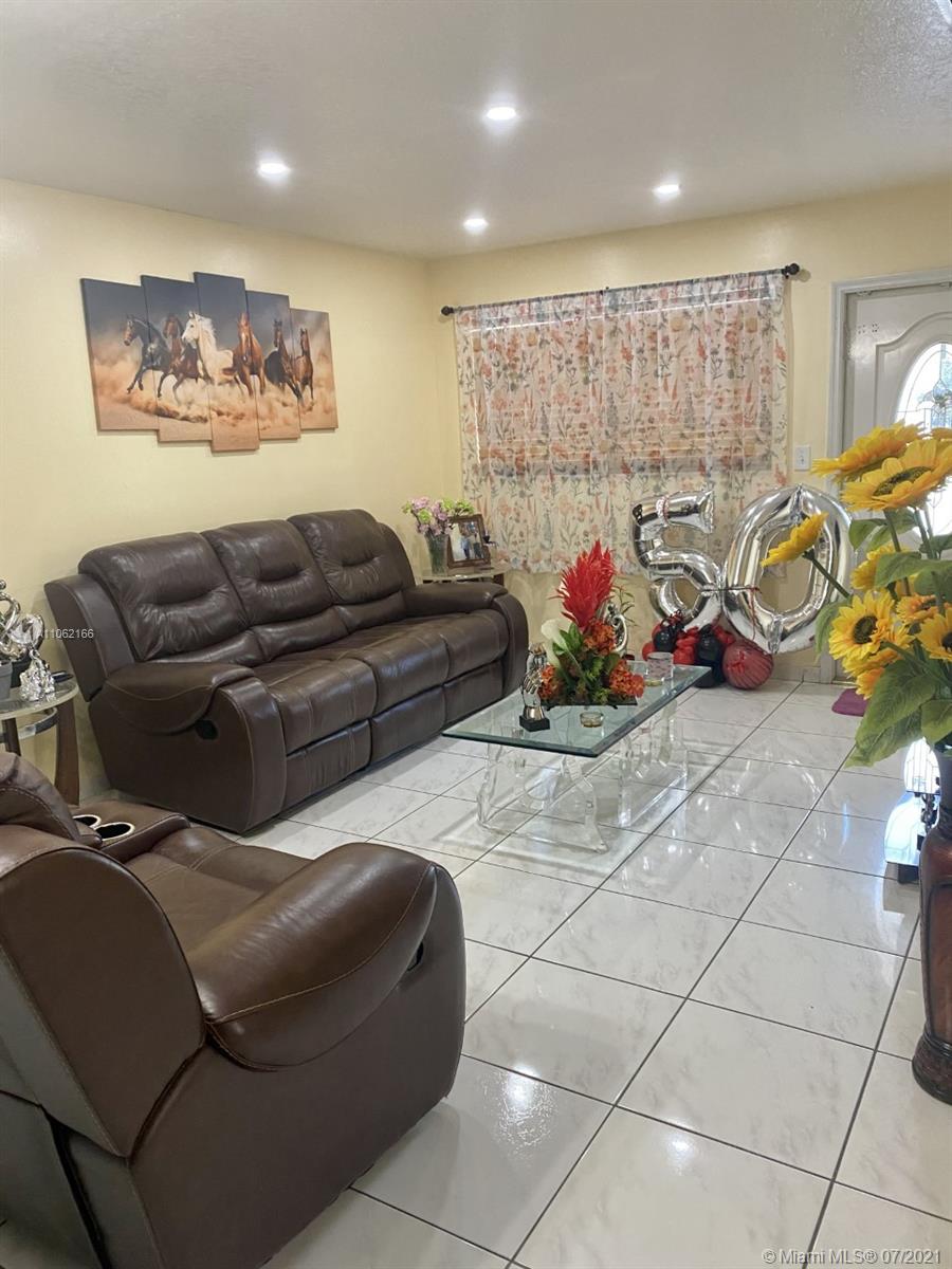 640 East 30th Street Hialeah, FL 33013 - Photo 6 of 12