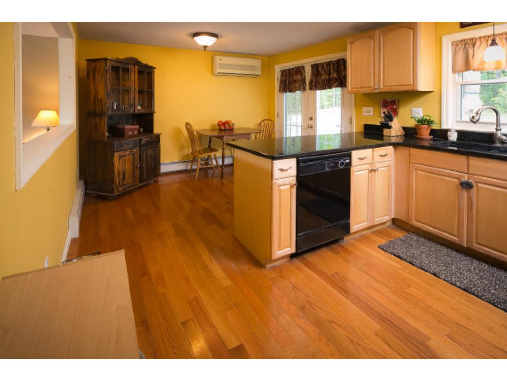 6 Upper Road, Unit A Plaistow, NH 03865 - Photo 12 of 19 Gallery Image 12