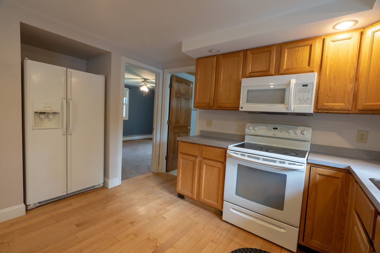 215 Spruce Haven Road Waterbury, VT 05677 - Photo 8 of 33 Gallery Image 8
