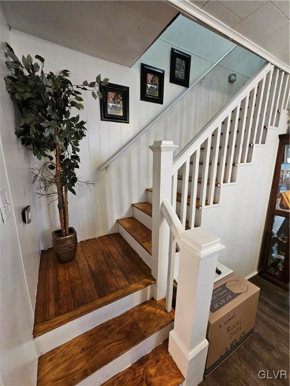 134 West Ridge Street Coaldale, PA 18218 - Photo 11 of 31 a view of entryway with a workspace