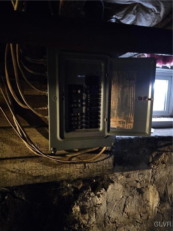 134 West Ridge Street Coaldale, PA 18218 - Photo 25 of 31 a view of water heater room