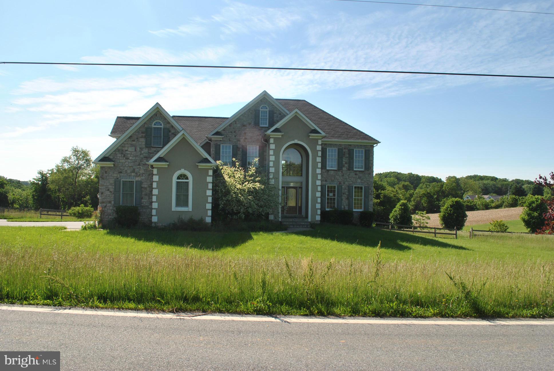 Exterior (Front)