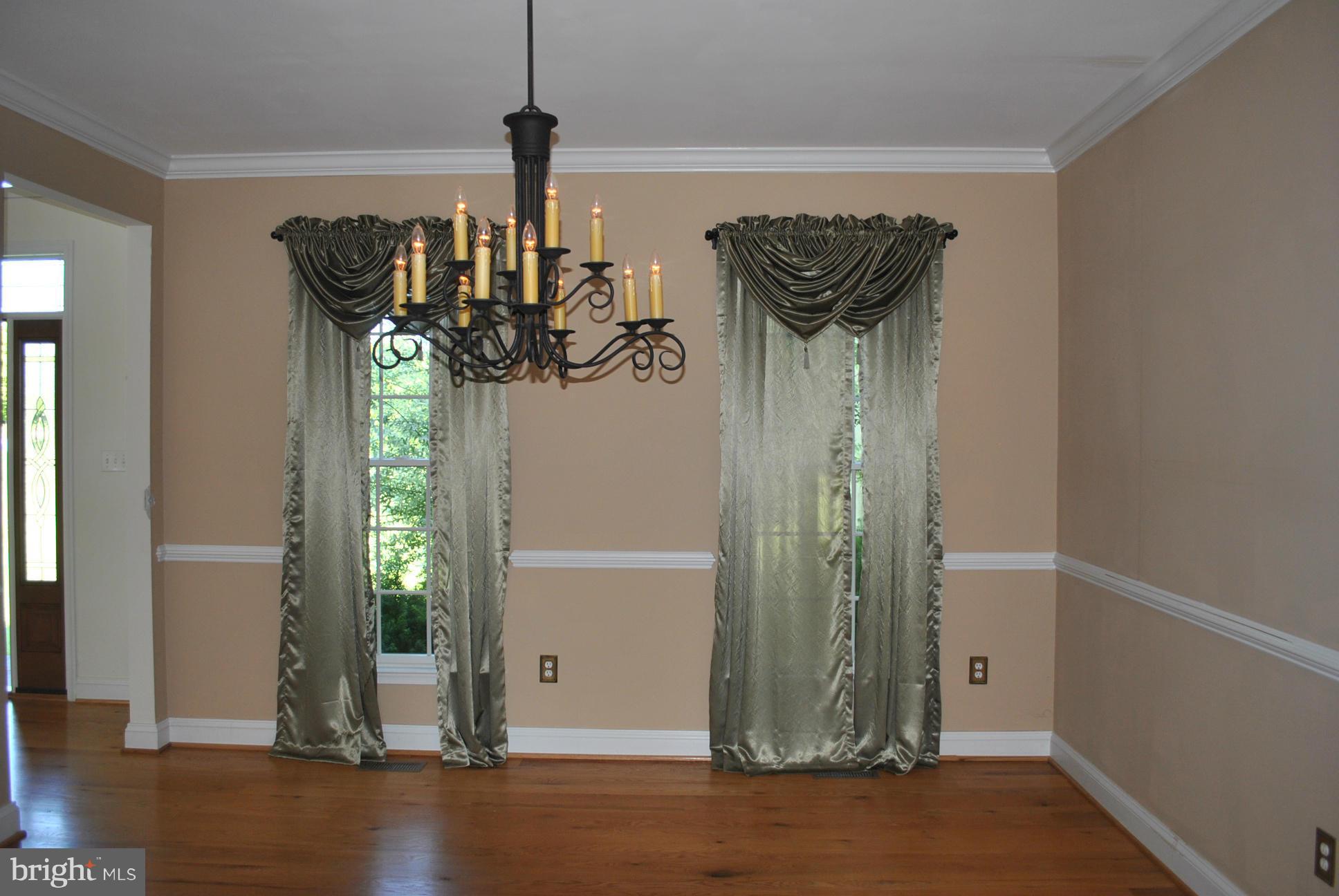 573 Houck Road Westminster, MD 21157 - Photo 12 of 30 Dining Room