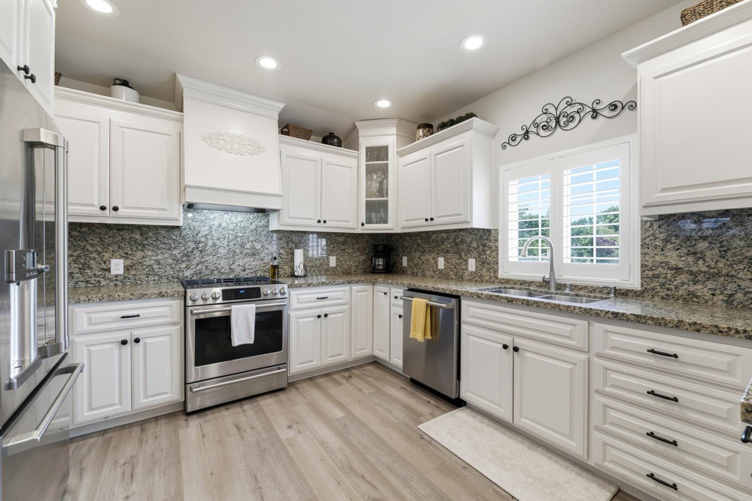 2837 Geer Road Hughson, CA 95326 - Photo 16 of 83