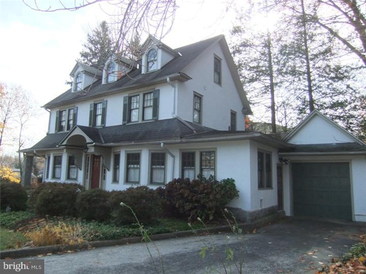 106 Summit Road Springfield, PA 19064 - Photo 2 of 25
