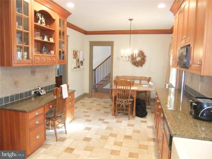 106 Summit Road Springfield, PA 19064 - Photo 9 of 25