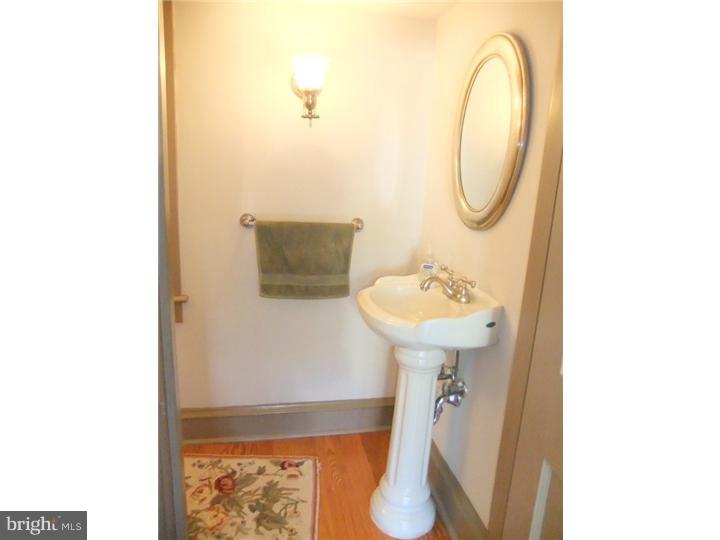 106 Summit Road Springfield, PA 19064 - Photo 10 of 25