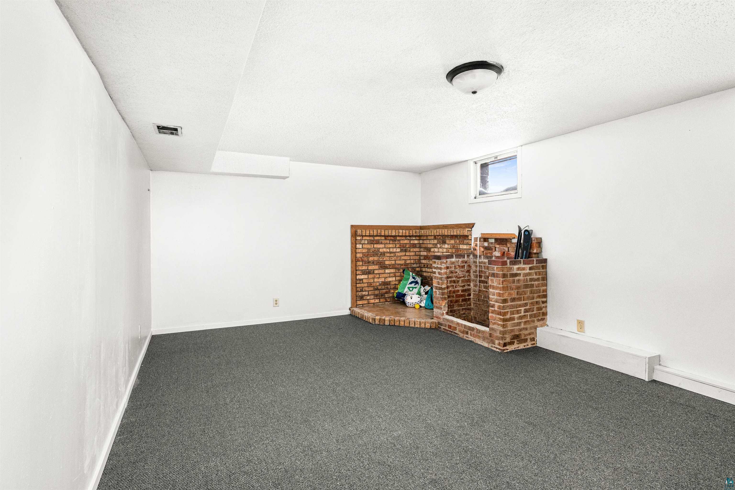 3325 Strand Road Duluth, MN 55803 - Photo 24 of 25 Finished lower level rec room or flex space.