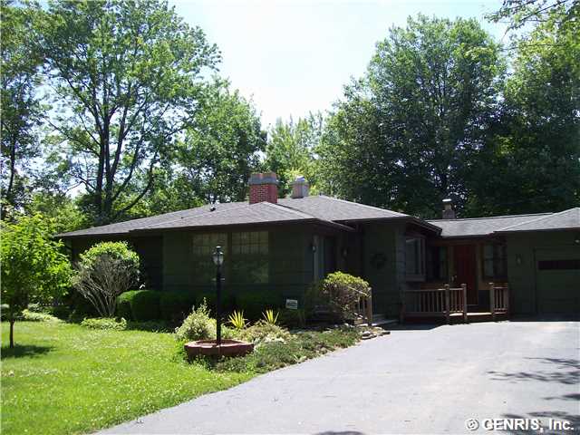 13 Fairlea Road Mendon, NY 14472 - Photo 1 of 1 Exterior Front
