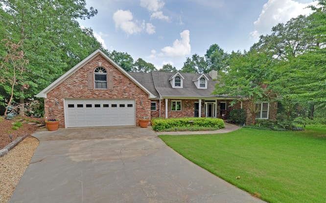 1114 Old Beacon Light Road Hartwell, GA 30643 - Photo 1 of 23