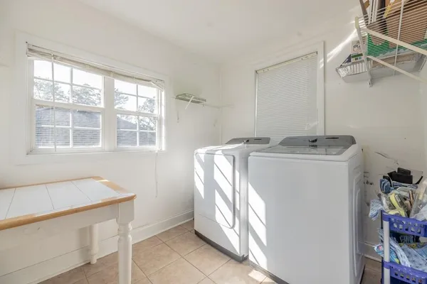 $2,100 | 1761 Fairway Hill Drive Southeast, Atlanta, GA 30317