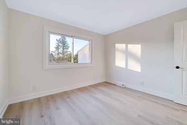 $289,900 | 623 Summit House, Unit 623, West Chester, PA 19382