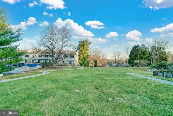 $289,900 | 623 Summit House, Unit 623, West Chester, PA 19382