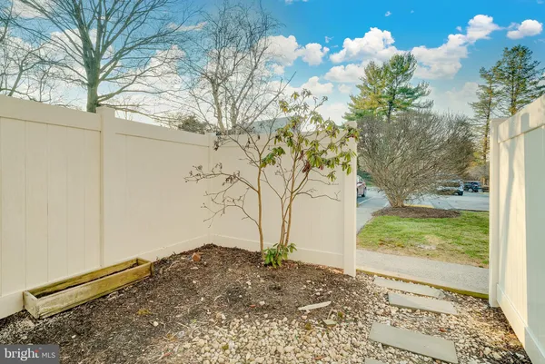 $289,900 | 623 Summit House, Unit 623, West Chester, PA 19382