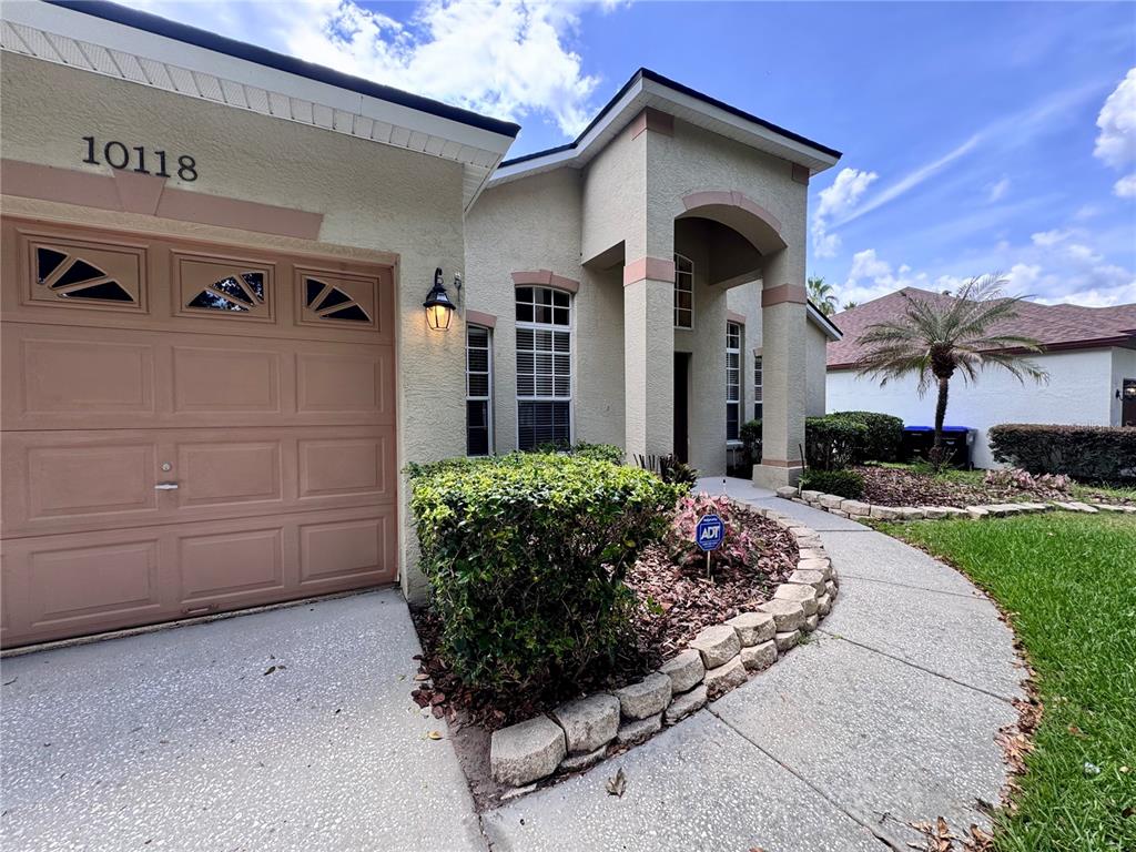 10118 Shortwood Lane Orlando, FL 32836 - Photo 2 of 35