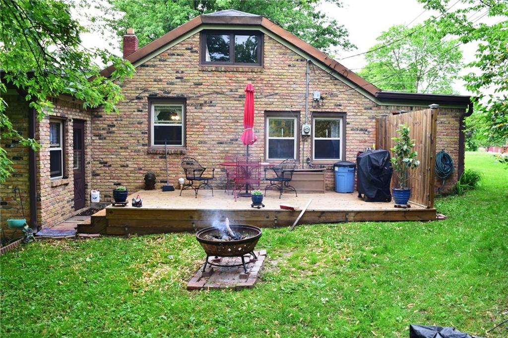 8341 Crawfordsville Road Indianapolis, IN 46234 - Photo 11 of 22 Gallery Image 11