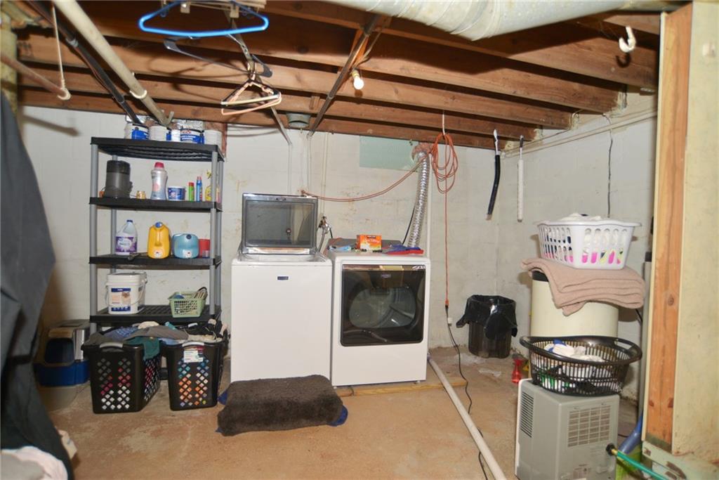 8341 Crawfordsville Road Indianapolis, IN 46234 - Photo 18 of 22 Gallery Image 18
