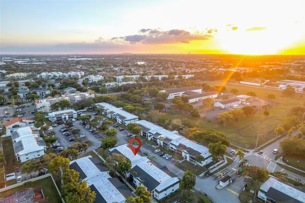 $2,250 | 18845 Northwest 62nd Avenue, Unit 205, Hialeah, FL 33015