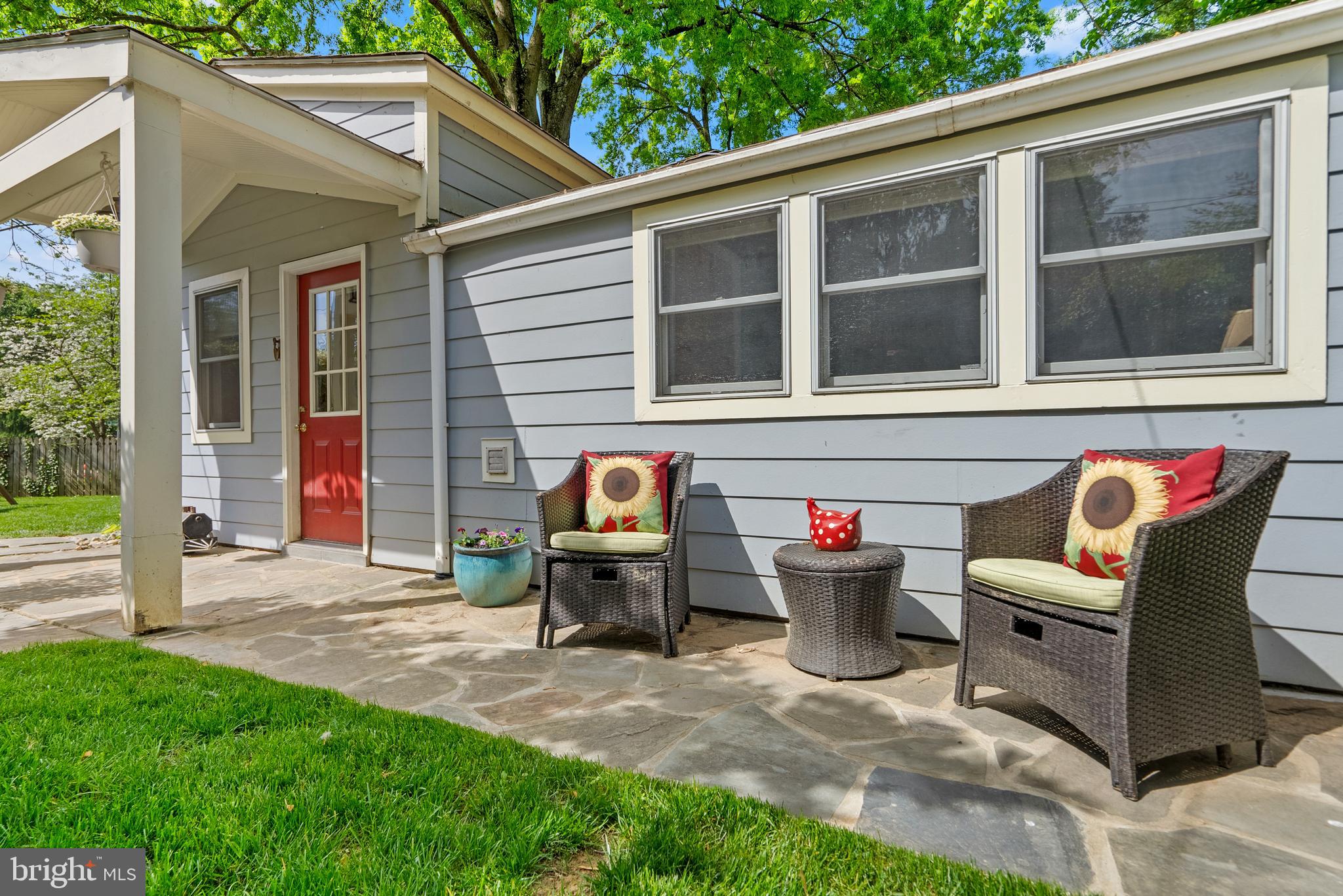 3 McKay Circle Cabin John, MD 20818 - Photo 34 of 52 Front Patio