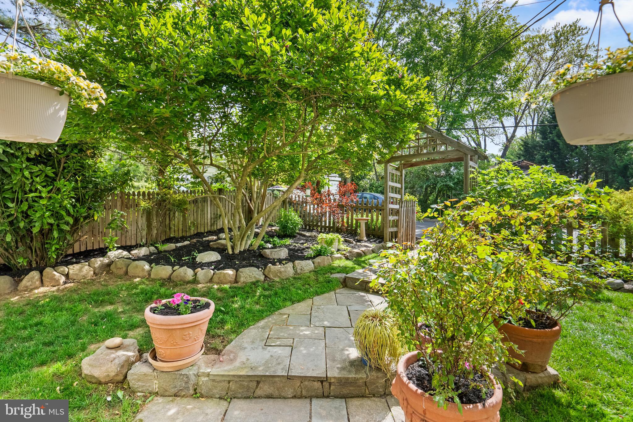 3 McKay Circle Cabin John, MD 20818 - Photo 35 of 52 Front Garden