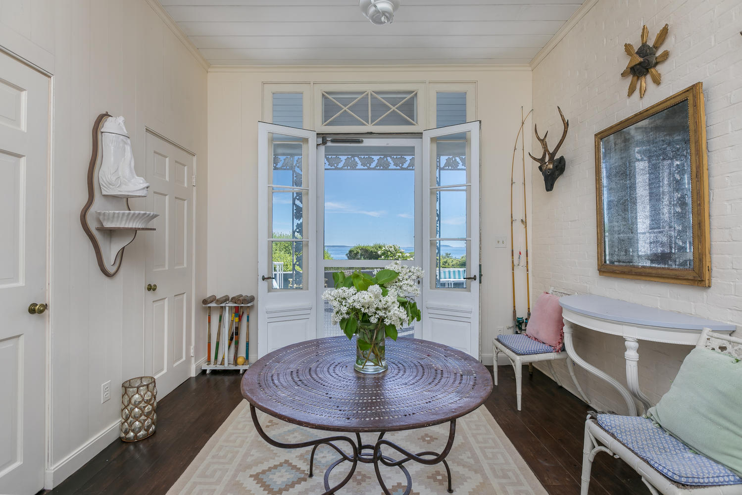 22 Jocelyn Road Scarborough, ME 04074 - Photo 7 of 40 22 Jocelyn Rd Foyer