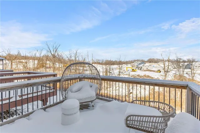 $319,000 | 7422 Grand Slam Street, Parkville, MO 64152