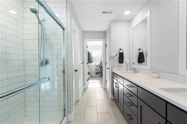 $319,000 | 7422 Grand Slam Street, Parkville, MO 64152