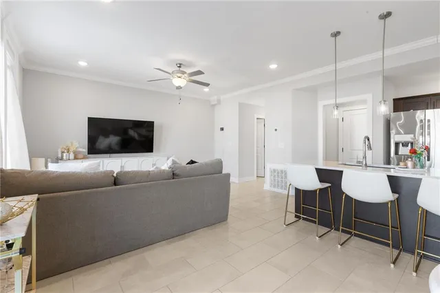 $319,000 | 7422 Grand Slam Street, Parkville, MO 64152