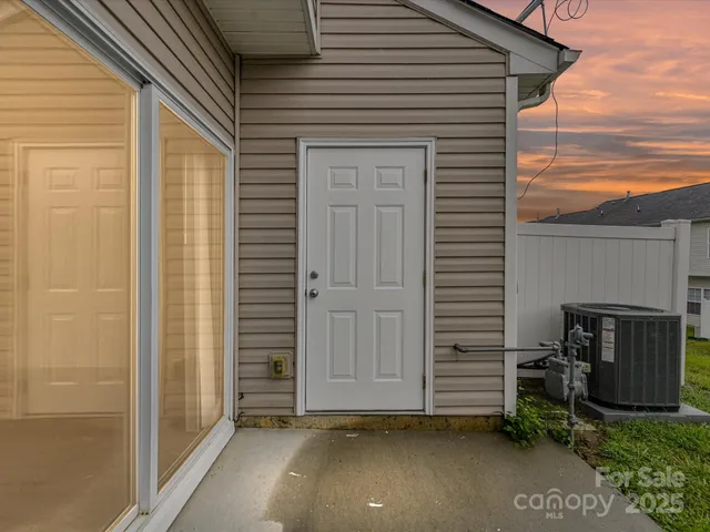 $247,000 | 3516 Calpella Court, Charlotte, NC 28262